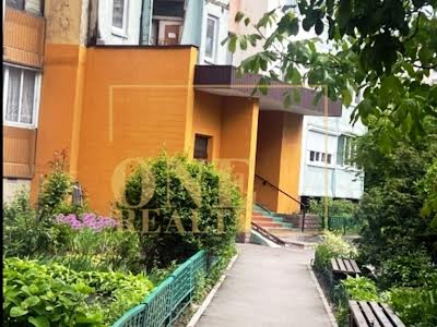 квартира за адресою Наталії Ужвій вул., 5