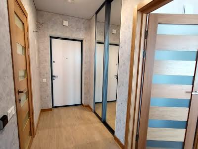 квартира за адресою Митрополита Василя Липківського вул. (Урицького), 38