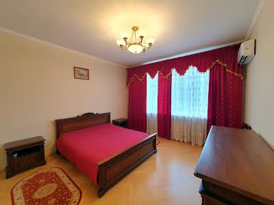 квартира за адресою Провіантська вул. (Галі Тимофєєвої), 3