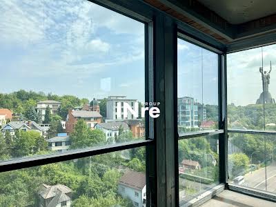 квартира по адресу Старонаводницкая ул., 42-44