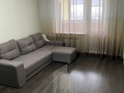 квартира за адресою Степана Олійника вул., 3