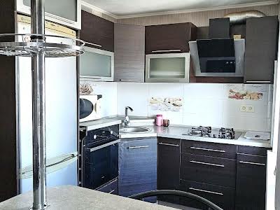 квартира по адресу Нижнеднепровская ул., 4