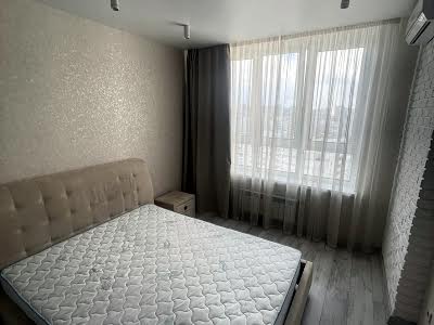 квартира по адресу Драгоманова ул., 10