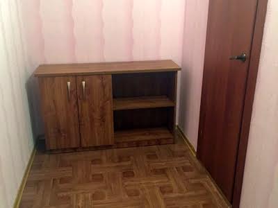квартира за адресою Здолбунівська вул., 13