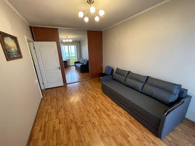 квартира за адресою Світлицького вул., 28
