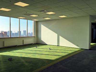 коммерческая по адресу Князей Острожских ул. (Московська), 32