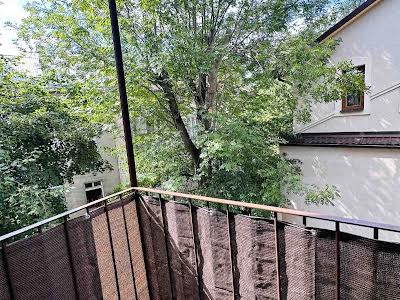 квартира за адресою Личаківська, 41