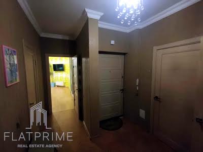квартира за адресою Регенераторна вул., 4