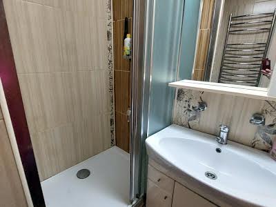 квартира по адресу Космонавтов ул., 68А