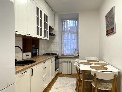 квартира за адресою Олеся Гончара вул., 30-Б