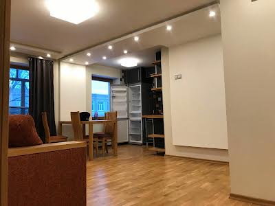 квартира за адресою Харківських Дивізій вул., 10