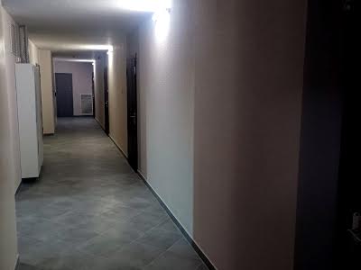 квартира за адресою Озерна вул., 27а