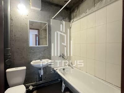 квартира по адресу Бориса Гмыри ул., 16а