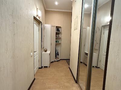 квартира за адресою Шота Руставелі вул., 40