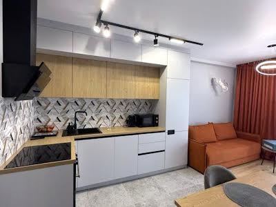 квартира за адресою Михайла Максимовича вул. (Онуфрія Трутенка), 28Е
