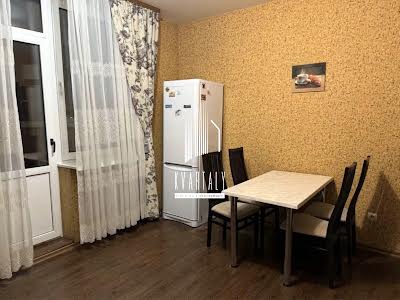квартира по адресу Олены Пчилки ул., 2