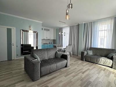 квартира за адресою Травневий пров., 5