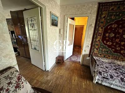 квартира за адресою Каунаська вул., 8/2