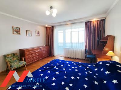 квартира за адресою Оноре де Бальзака вул., 4