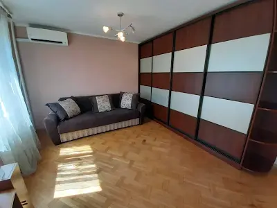 квартира за адресою Бориса Гмирі вул., 9-В