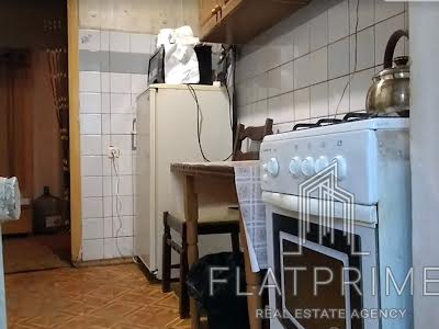 квартира за адресою Сергія Берегового вул. (Мартиросяна), 18