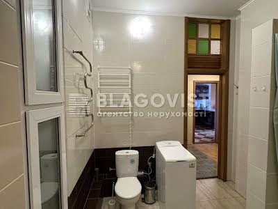 квартира за адресою Старонаводницька вул., 6-Б