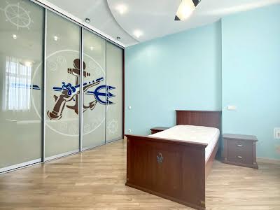 квартира по адресу Леси Украинки бульв., 23