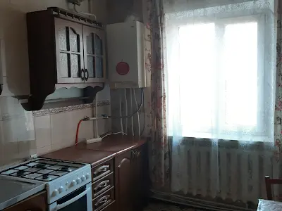 квартира за адресою Шкільна вул., 3