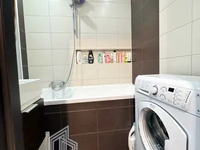 квартира за адресою Миропільська вул., 37
