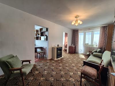 квартира по адресу Келецкая ул., 77