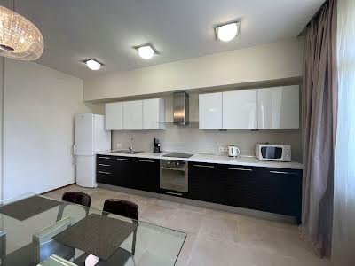 квартира за адресою Старонаводницька вул., 6Б