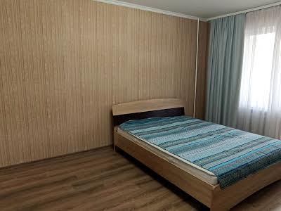 квартира за адресою Драгоманова вул., 3