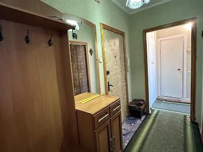 квартира по адресу Ревуцкого ул., 34