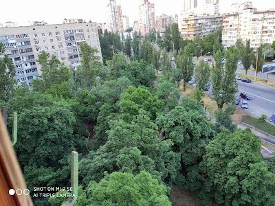 квартира по адресу Героев полка 