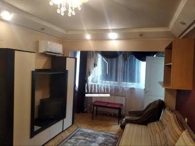 квартира за адресою Щусєва вул., 8А