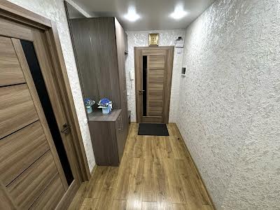 квартира за адресою В'ячеслава Чорновола вул., 2б