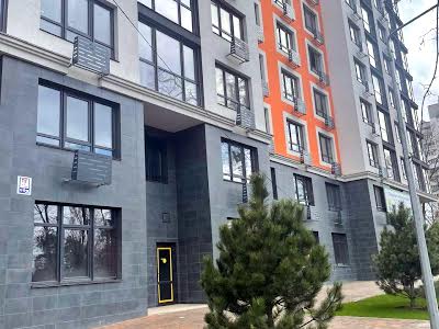 коммерческая по адресу Живописная ул., 3