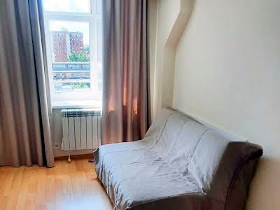 квартира за адресою Машинобудівна вул., 41