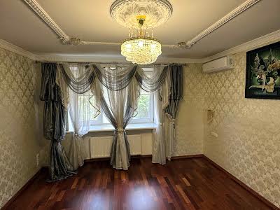 квартира за адресою Миру просп., 4-А