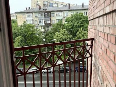 коммерческая по адресу Кловский спуск, 5