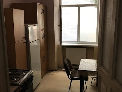 квартира за адресою Мирона Тарнавського вул. (Кутузова), 26