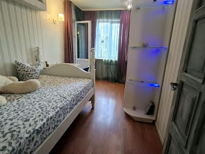 квартира по адресу Приречная ул., 5