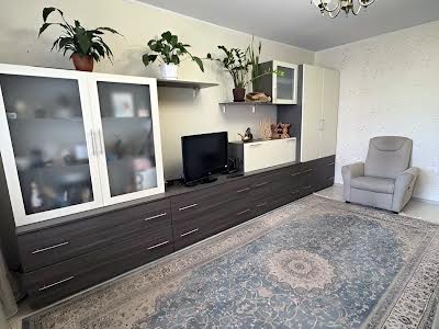 квартира по адресу Червоной Калины просп. (Владимира Маяковского), 52