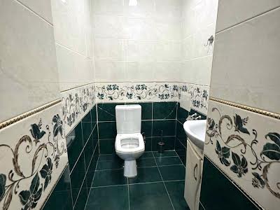 квартира за адресою Університетська вул. (Першотравнева), 18а