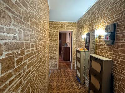 квартира за адресою Леонтовича вул. (Бєлінського), 8