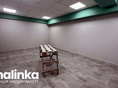 комерційна за адресою Жасминова вул., 11