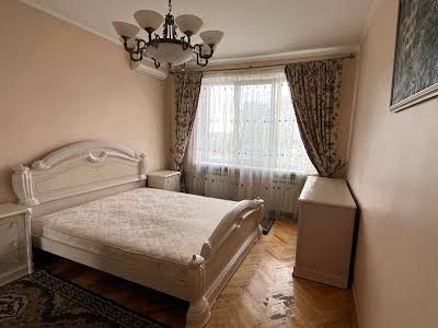квартира по адресу Леси Украинки бульв., 21-А
