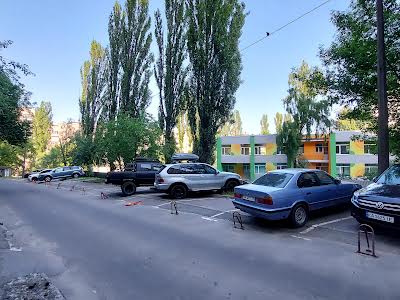 квартира за адресою Голосіївський просп. (40-річчя Жовтня), 7