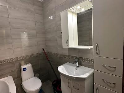 квартира за адресою Слобідська вул., 5