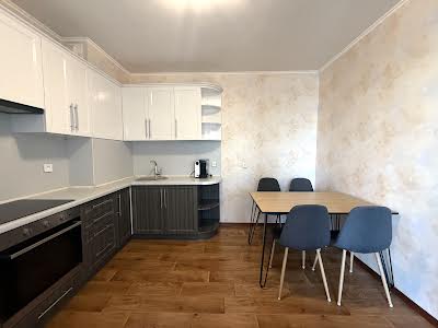 квартира за адресою Сергія Данченка вул., 1